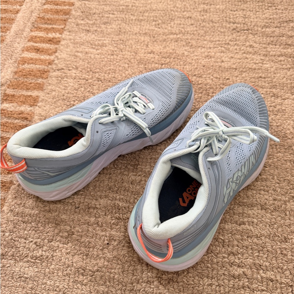 Hoka Women's bondi shoes